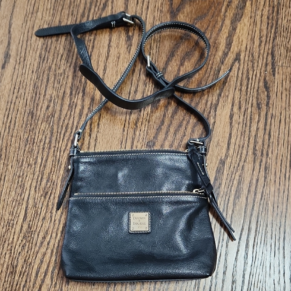 Black Dooney & Bourke Women's Crossbody Bag